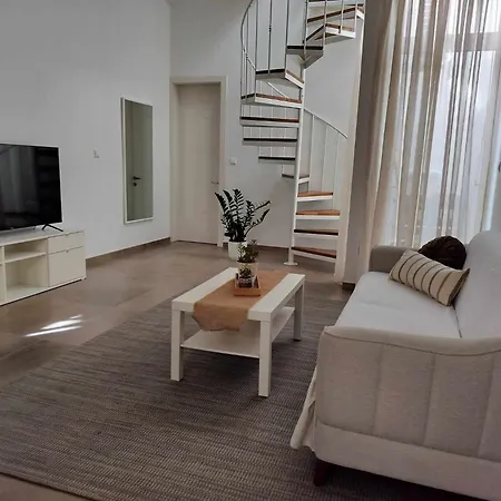 Sea & Sky 마르사실로크