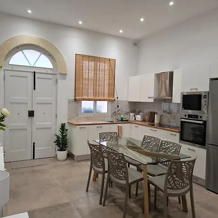 Sea & Sky Marsaxlokk